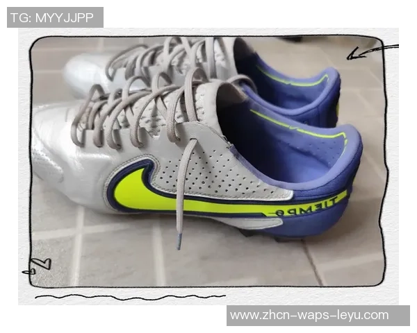 探索袋鼠皮足球鞋的独特魅力与性能优势，助你在球场上尽显风采